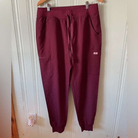 Parasuco Pants - 🔊 Parasuco | Maroon Scrub Pants